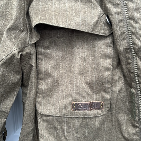 Burton Ski Jacket - Picture 5 of 7